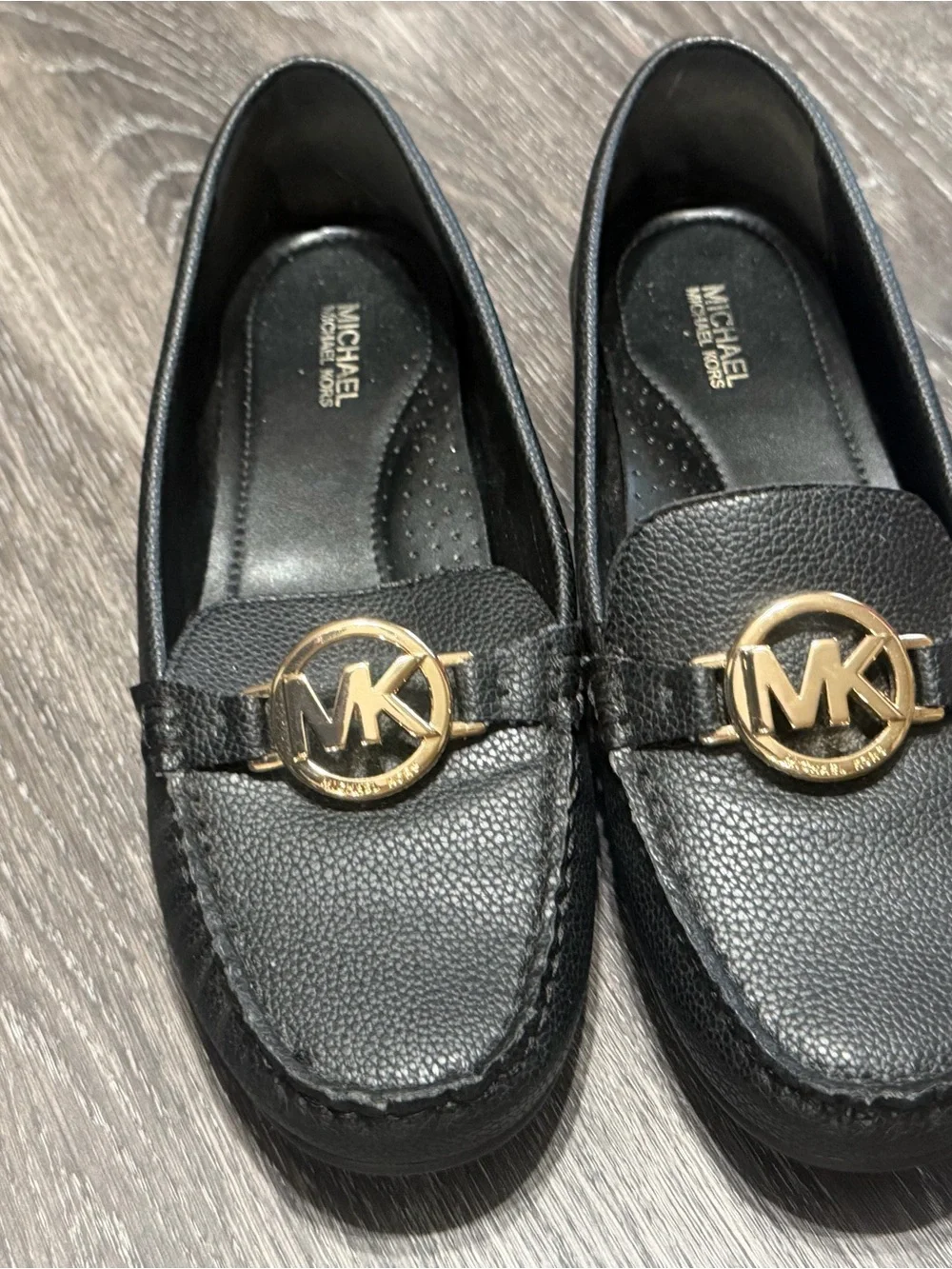 Michael Kors classic black